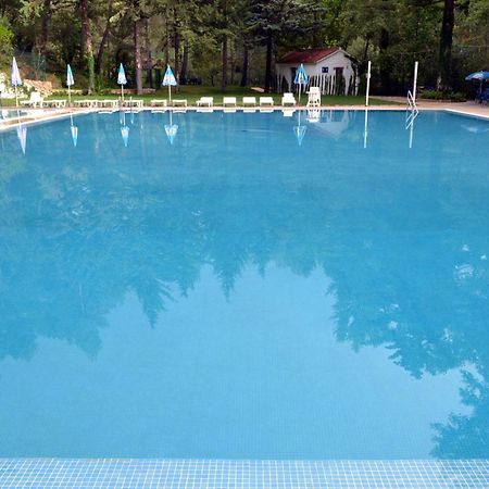 Hotel Balneario De Tus à Yeste Extérieur photo