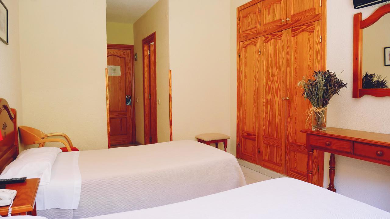 Hotel Balneario De Tus à Yeste Extérieur photo