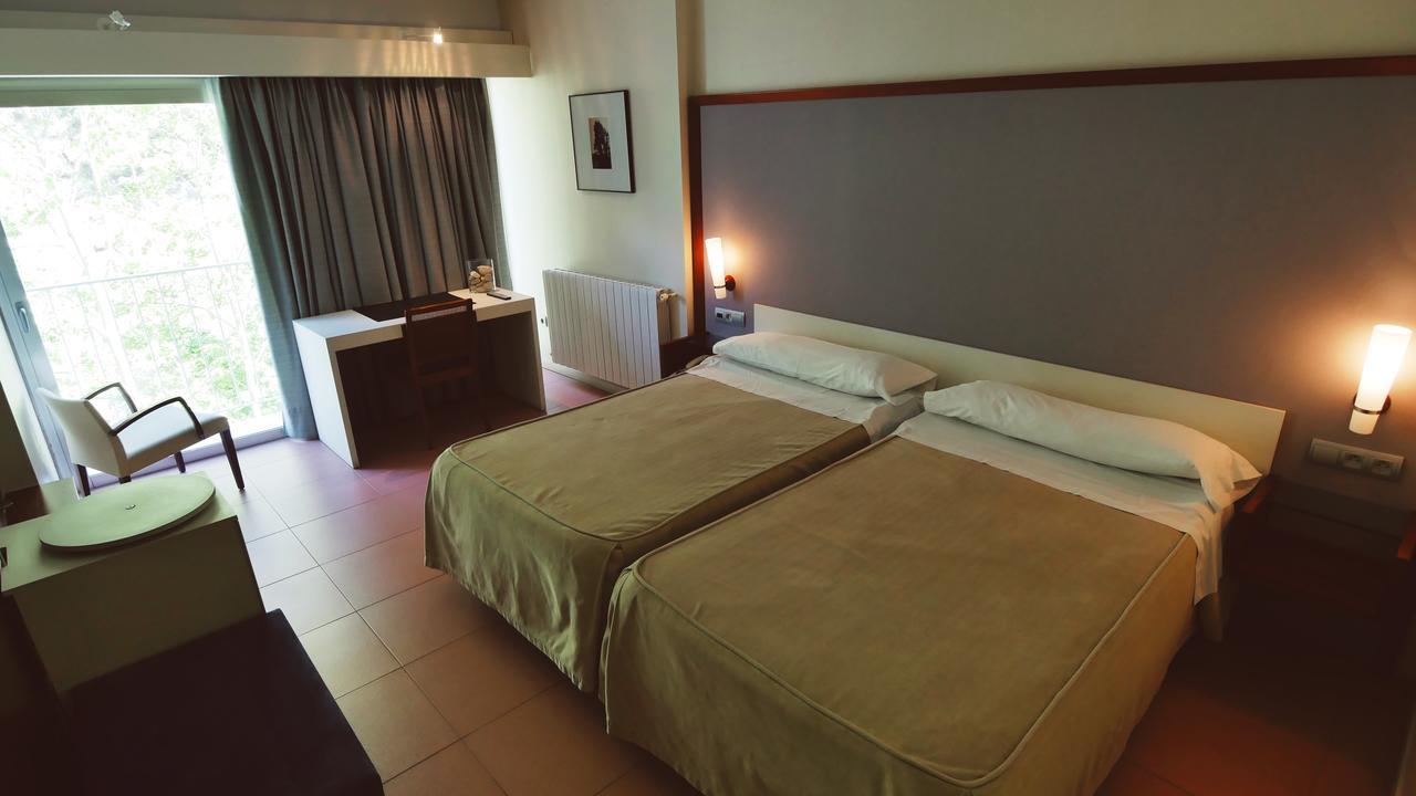 Hotel Balneario De Tus à Yeste Extérieur photo